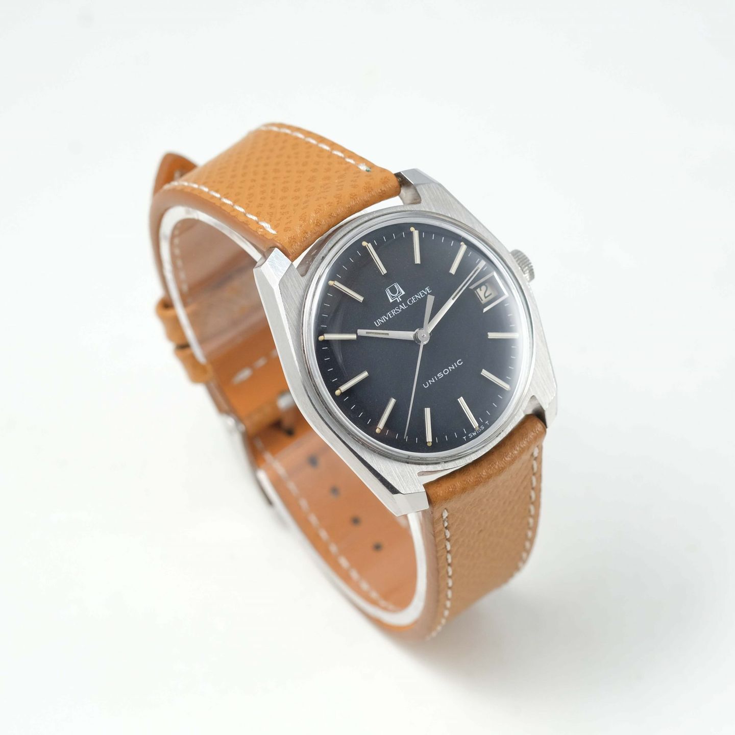 Universal Genève Vintage 852100/06 - (3/4)