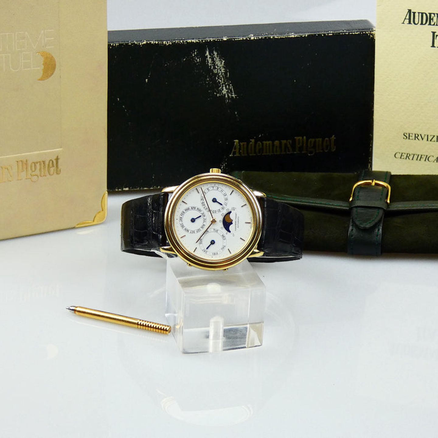 Audemars Piguet Quantieme Perpetual Calendar 25657BA (1984) - White dial 36 mm Yellow Gold case (5/10)
