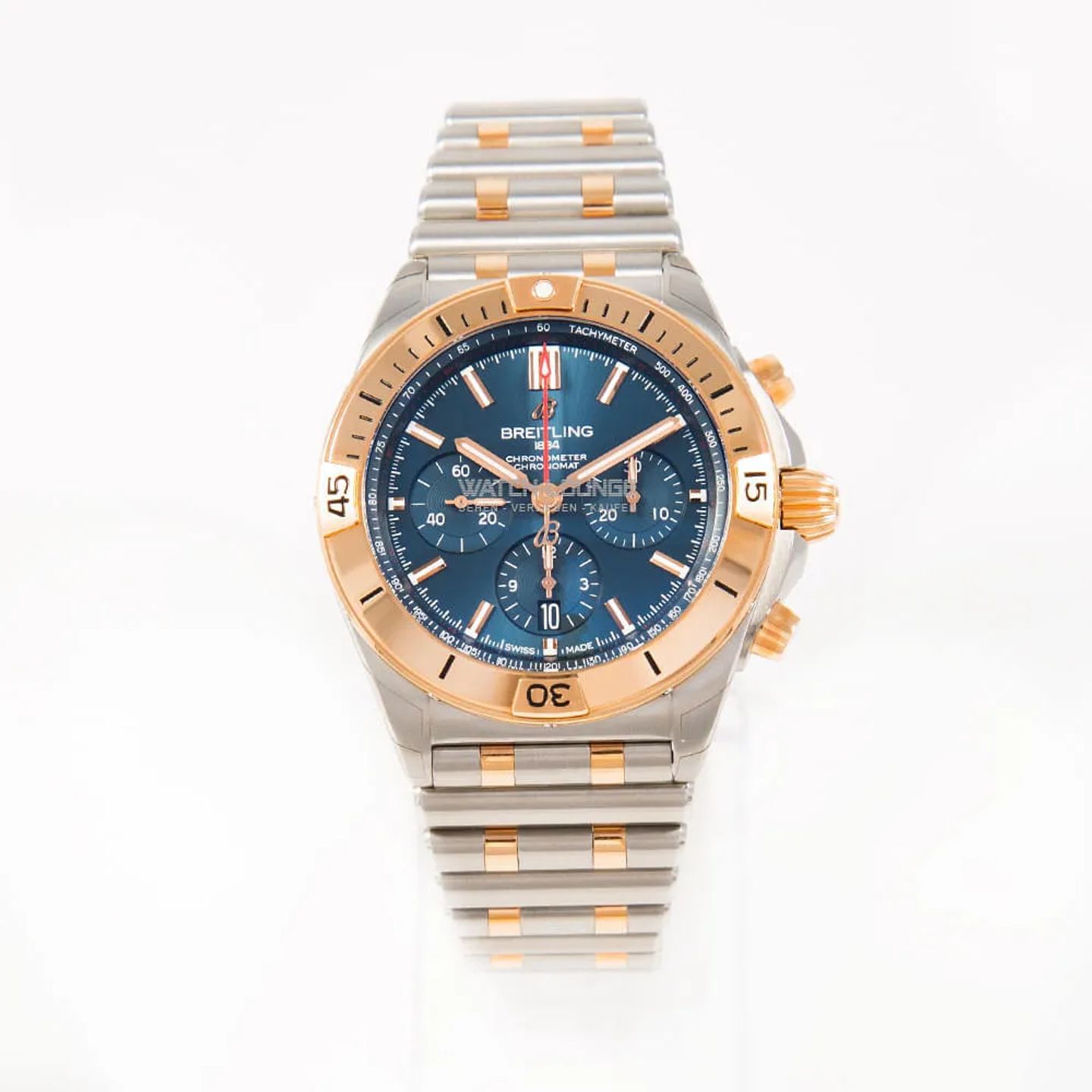 Breitling Chronomat 42 UB0134101C1U1 (2026) - Blue dial 42 mm Steel case (3/8)