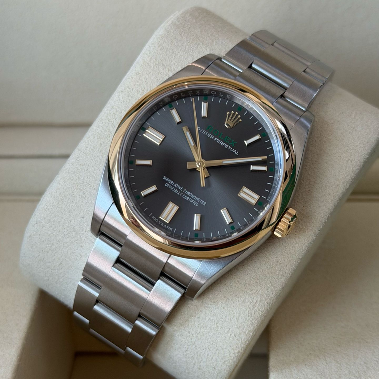 Rolex Oyster Perpetual 36 126003 - (3/6)