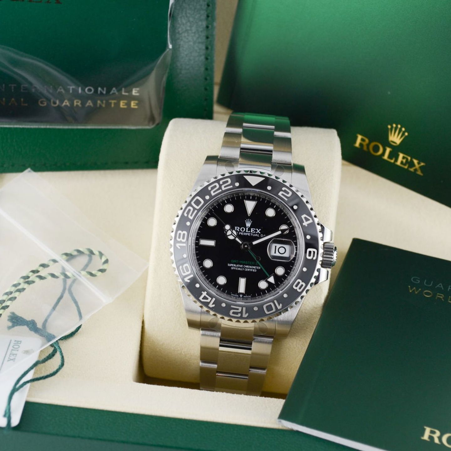 Rolex GMT-Master II 126710GRNR - (7/7)