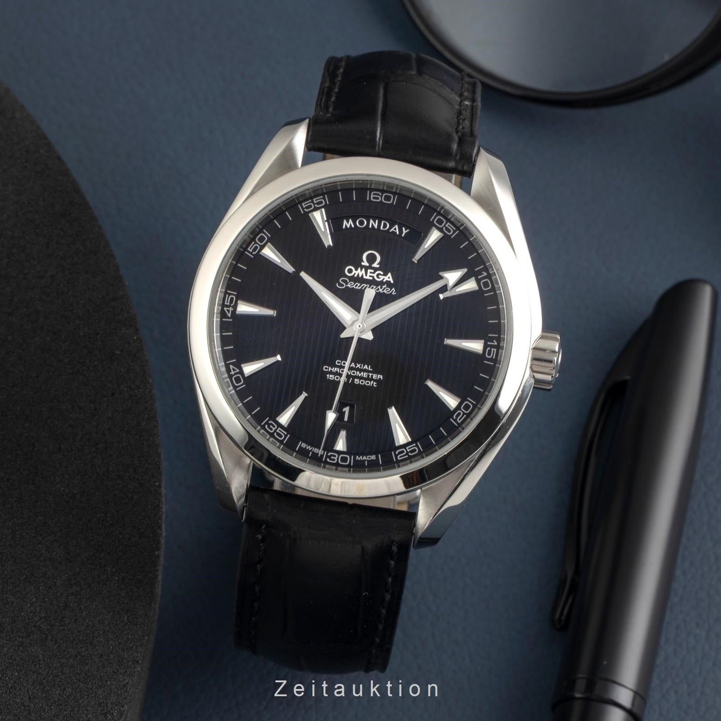 Omega Seamaster Aqua Terra 231.13.42.22.01.001 (Unknown (random serial)) - Black dial 42 mm Steel case (3/8)
