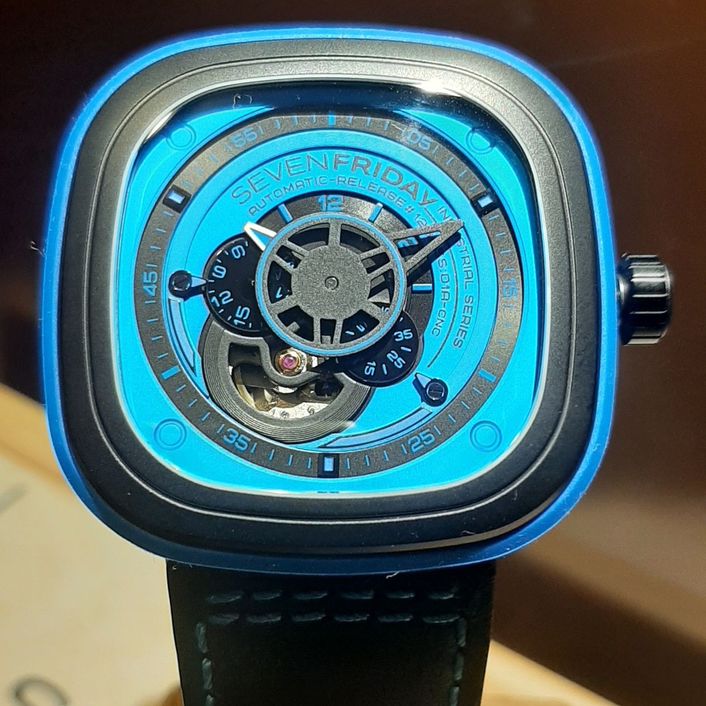 SevenFriday P1-4 SF-P1/04-D0508 (2015) - Blue dial 47 mm Steel case (1/8)