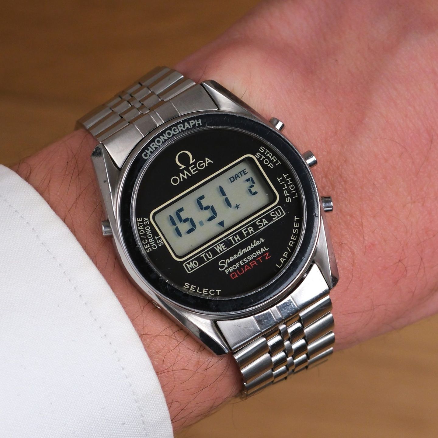 Omega Speedmaster 186.0004 (1979) - Black dial 37 mm Steel case (2/8)