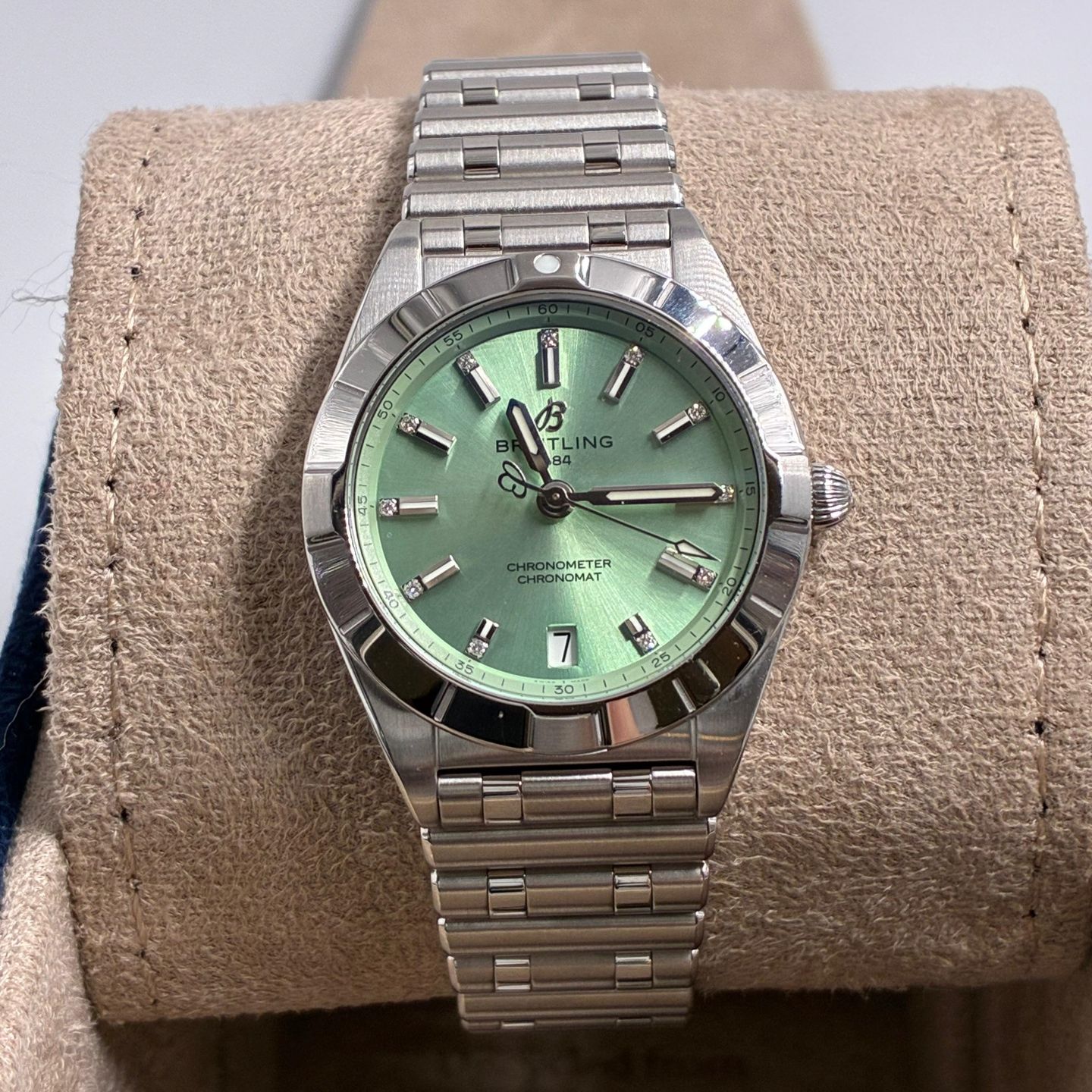 Breitling Chronomat A77310101L1A1 (2025) - Green dial 32 mm Steel case (1/6)