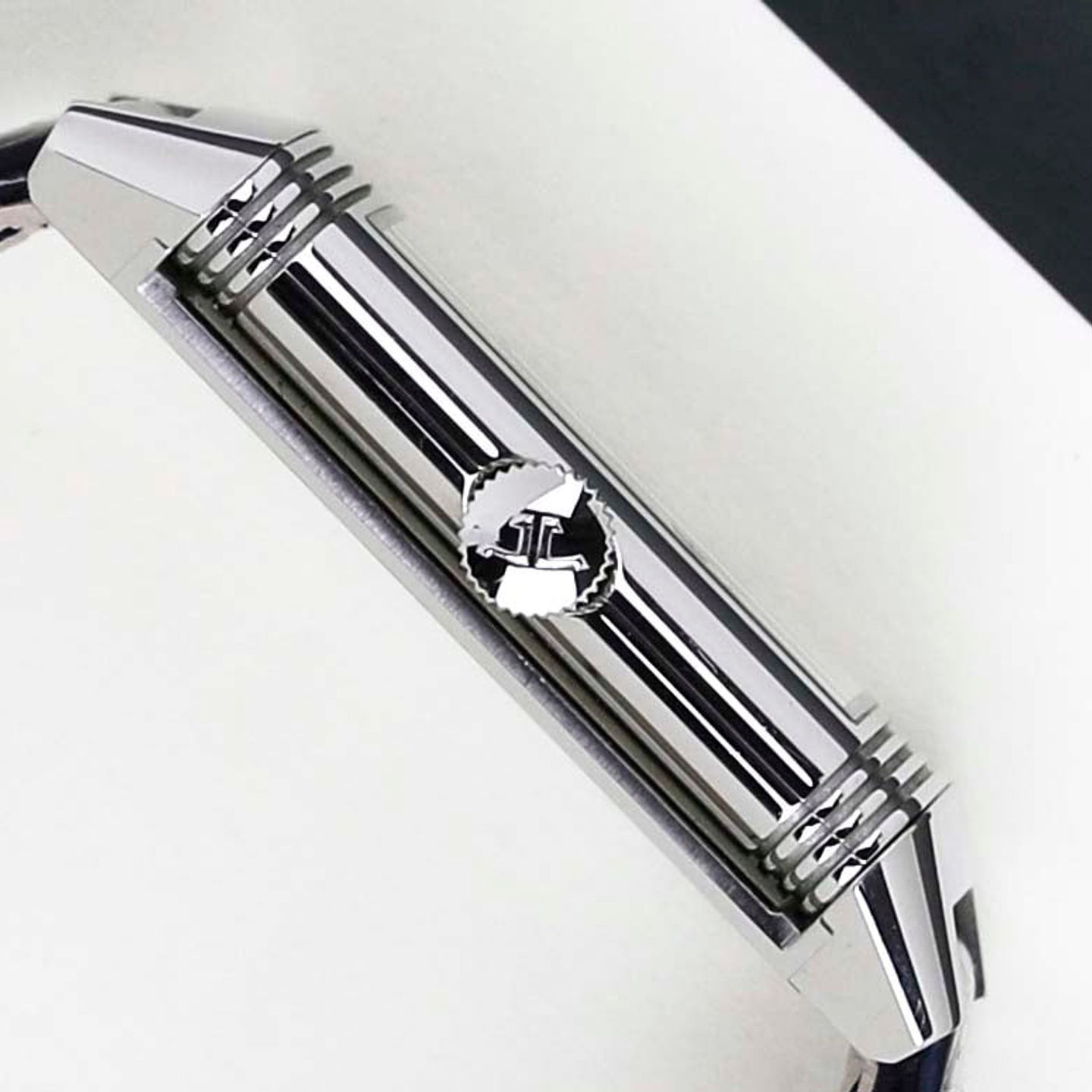 Jaeger-LeCoultre Reverso Classique Q2518540 (2022) - Silver dial 24 mm Steel case (8/8)