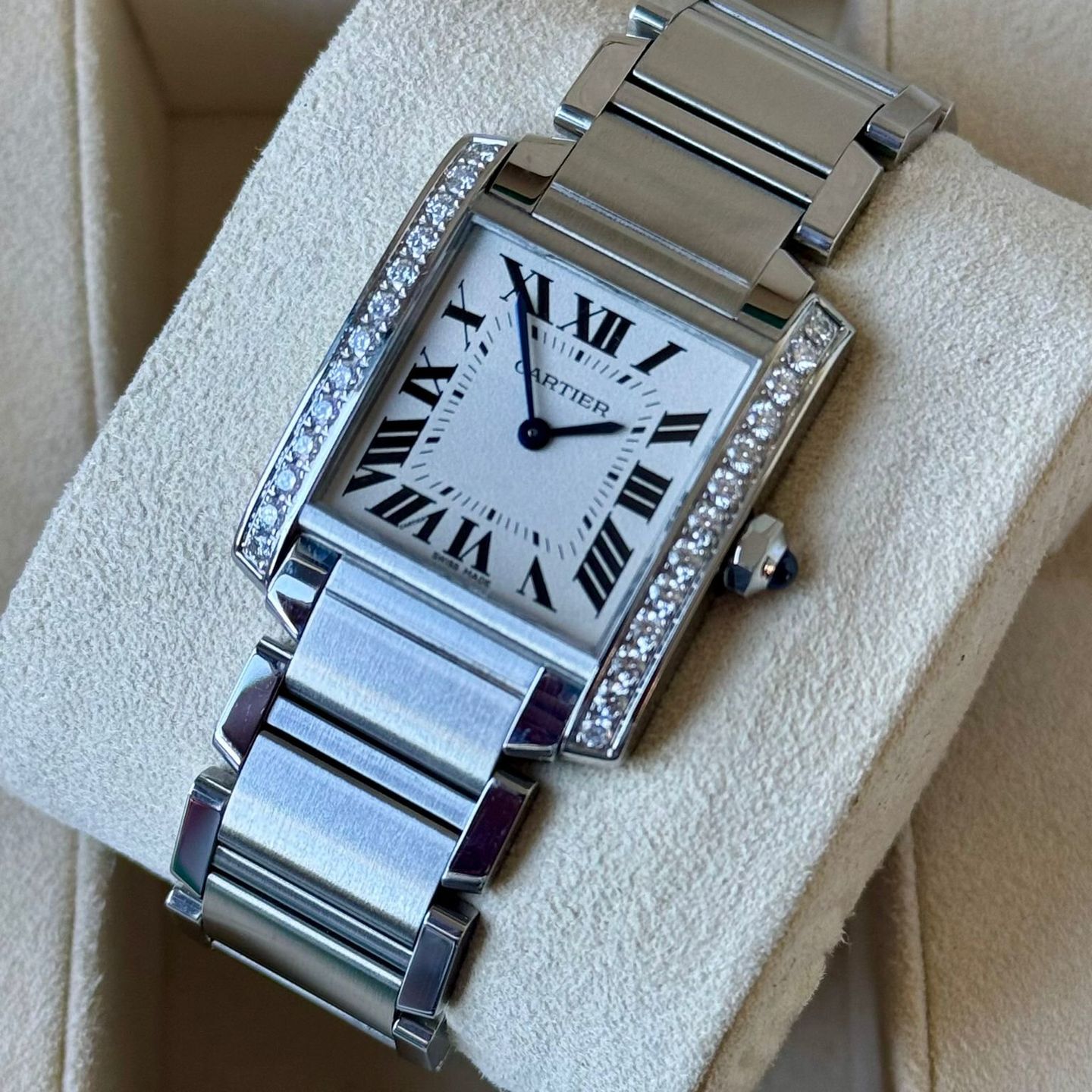 Cartier Tank Française W4TA0009 (2021) - Wit wijzerplaat 30mm Staal (3/7)