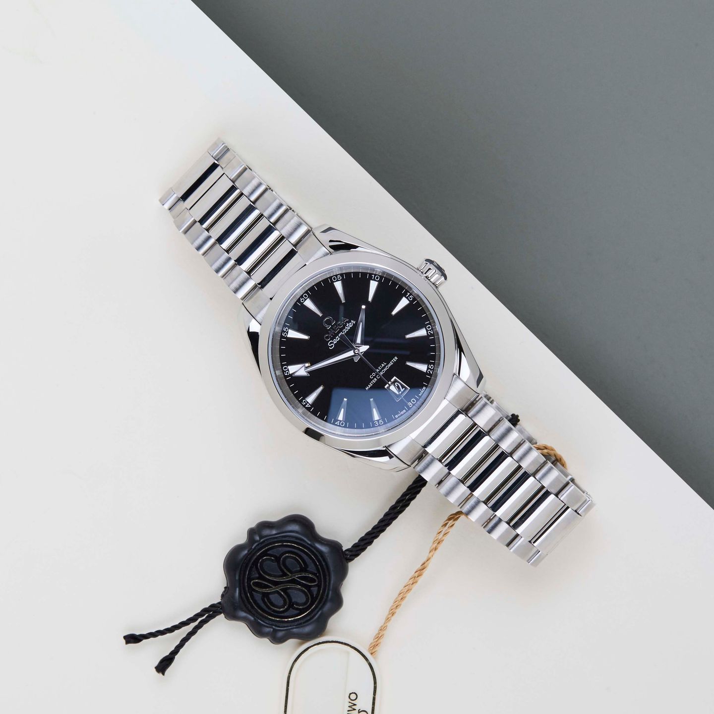 Omega Seamaster Aqua Terra 220.10.38.20.01.004 (2026) - Zwart wijzerplaat 38mm Staal (2/8)