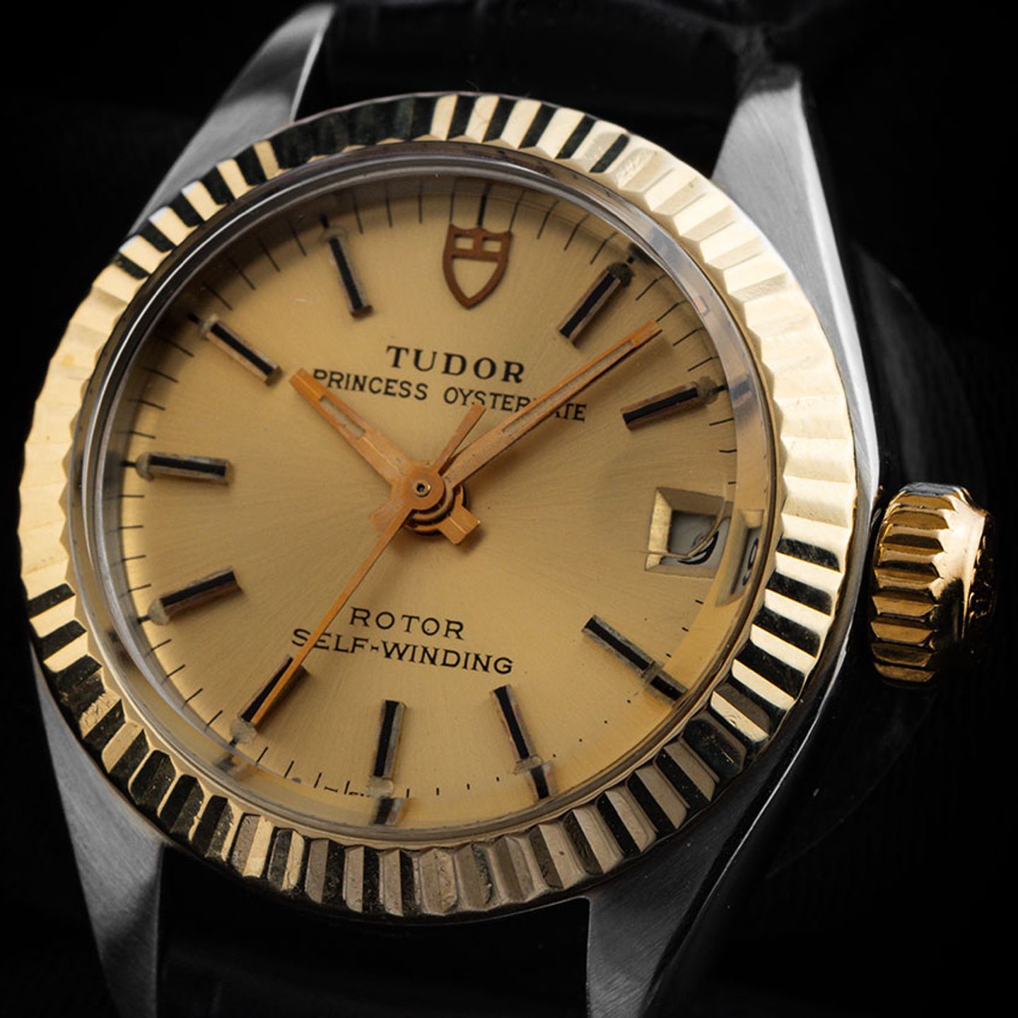 Tudor Prince Oysterdate 7607/3 (1976) - Blue dial 23 mm Gold/Steel case (3/8)