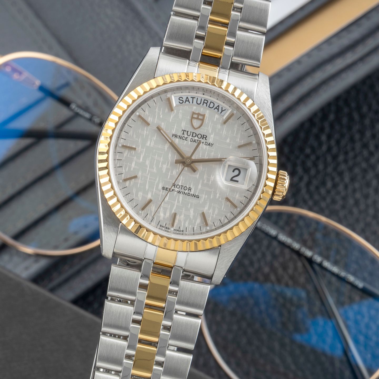 Tudor Prince Date 76213 (2007) - 36mm Goud/Staal (3/8)