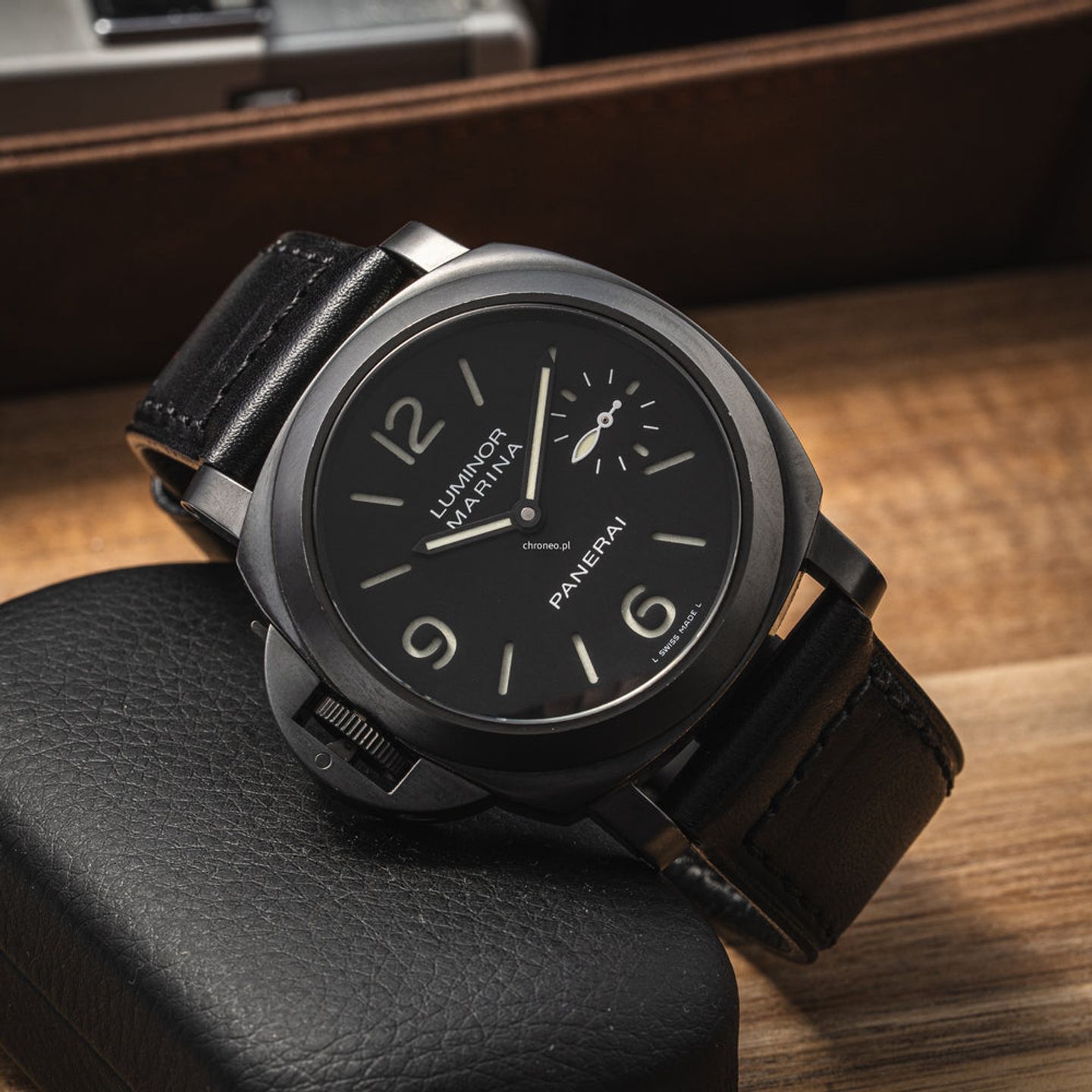 Panerai Special Editions PAM00026 (Unknown (random serial)) - Black dial 44 mm Steel case (1/8)