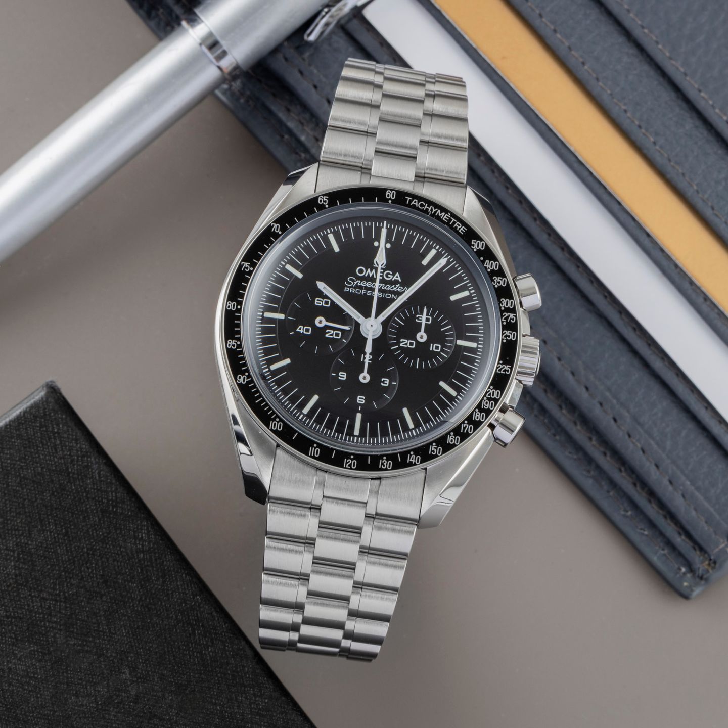 Omega Speedmaster Professional Moonwatch 310.30.42.50.01.001 - (1/8)
