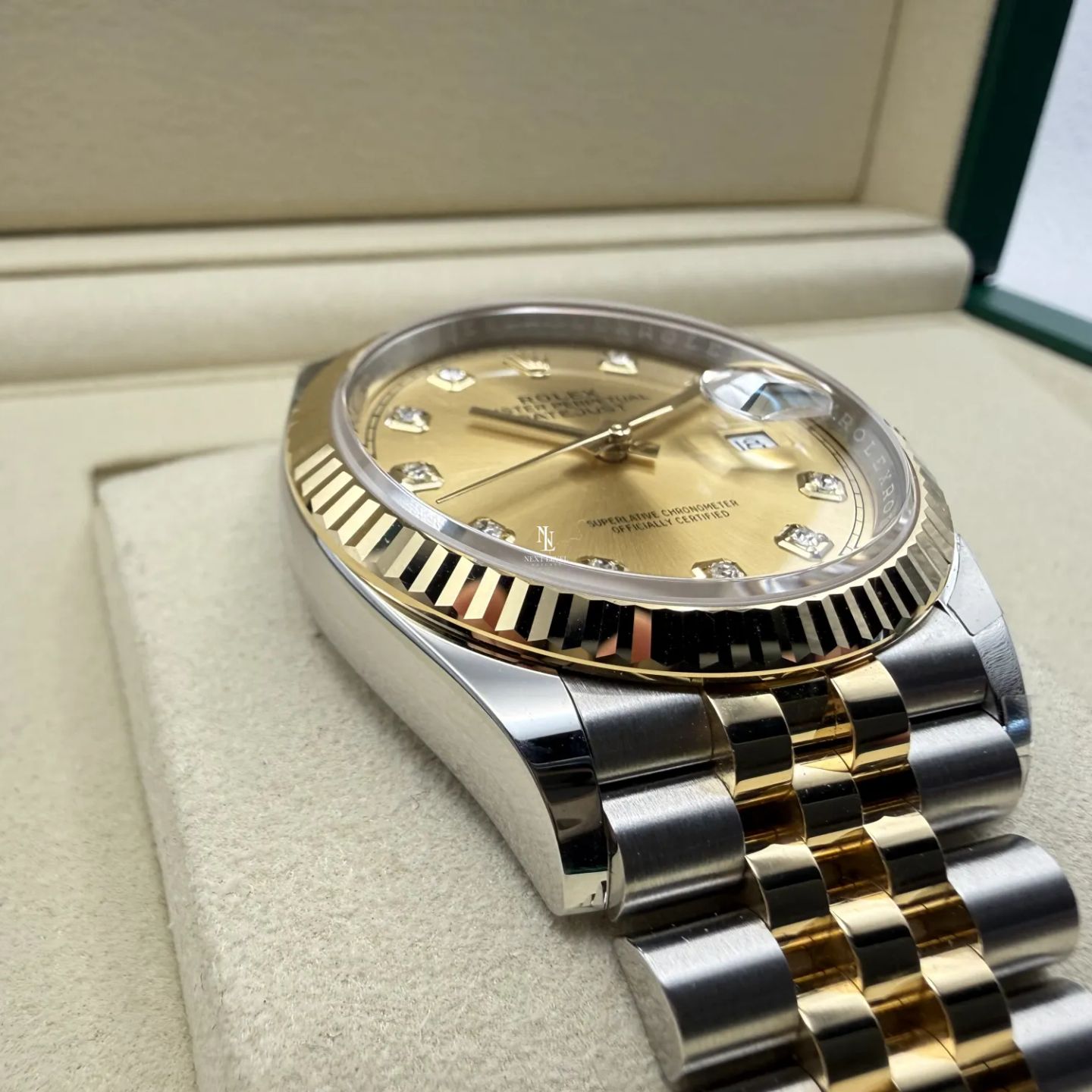 Rolex Datejust 36 126233 (2026) - 36mm Goud/Staal (7/8)