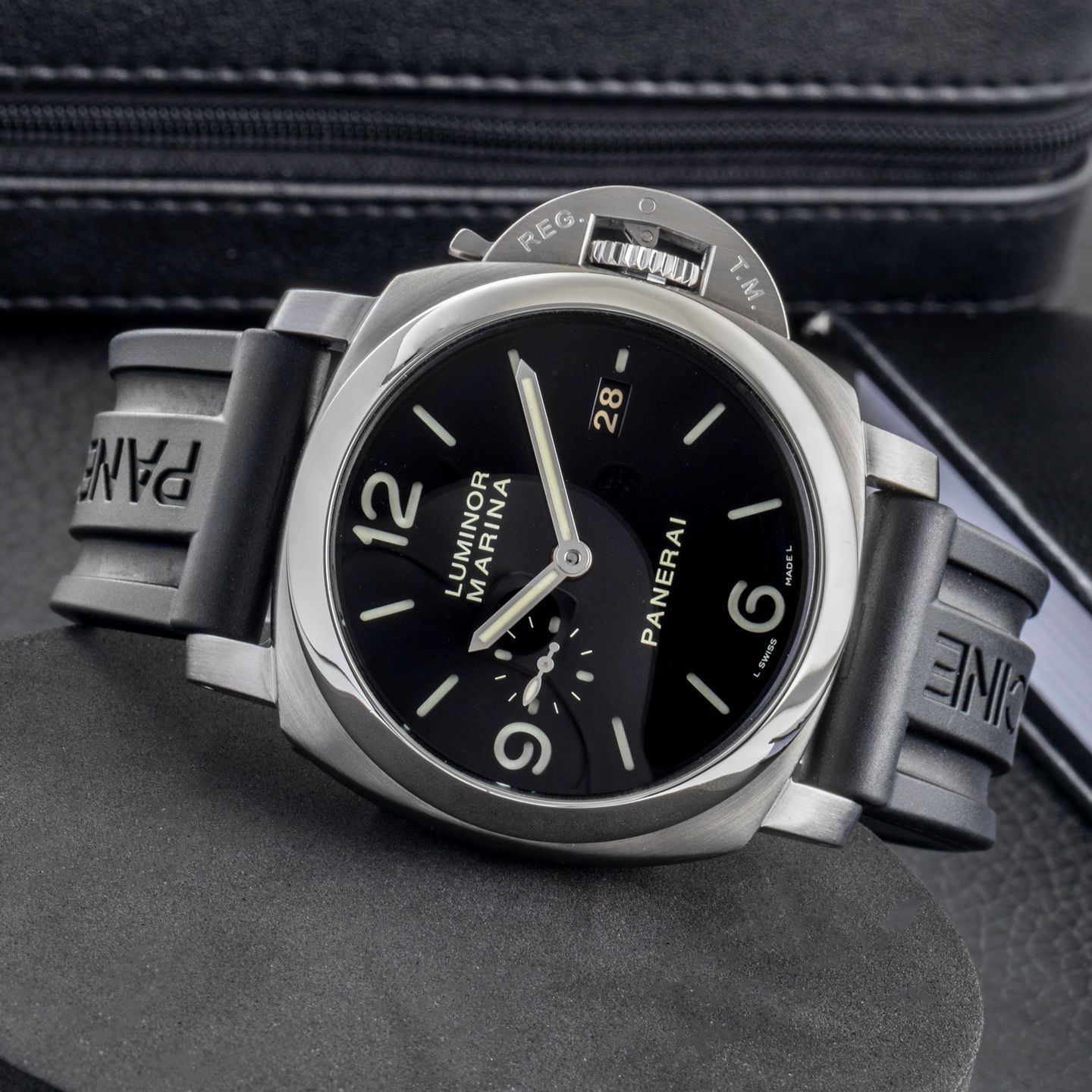 Panerai Luminor Marina 1950 3 Days Automatic PAM00312 - (2/8)