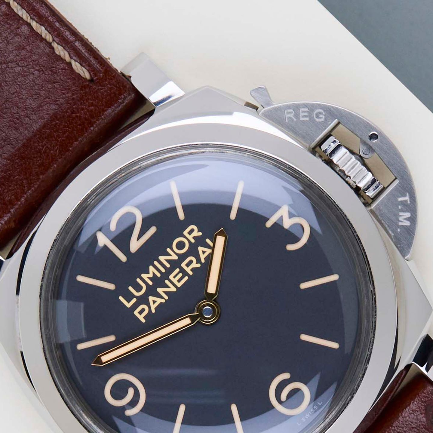 Panerai Luminor 1950 PAM00372 - (3/8)