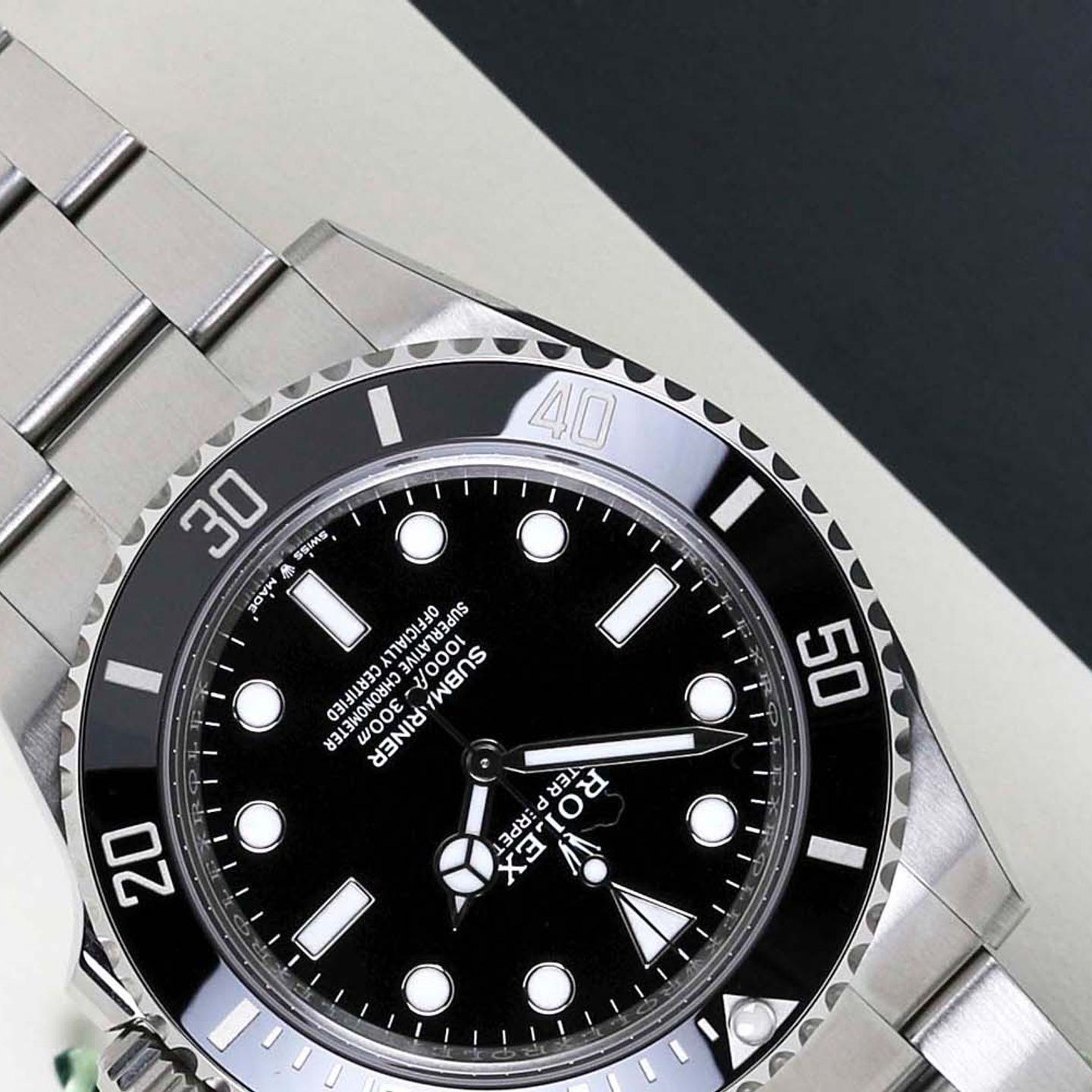 Rolex Submariner No Date 124060 (2024) - Zwart wijzerplaat 41mm Staal (4/8)