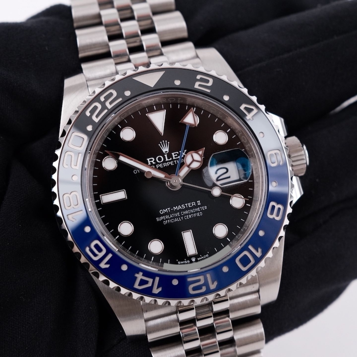 Rolex GMT-Master II 126710BLNR (2024) - Black dial 40 mm Steel case (5/8)
