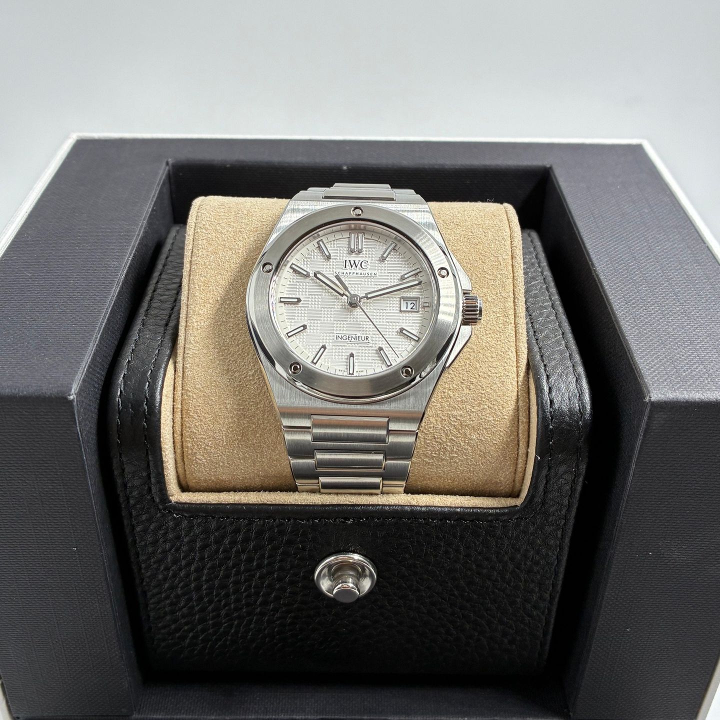 IWC Ingenieur Automatic IW328902 - (4/8)