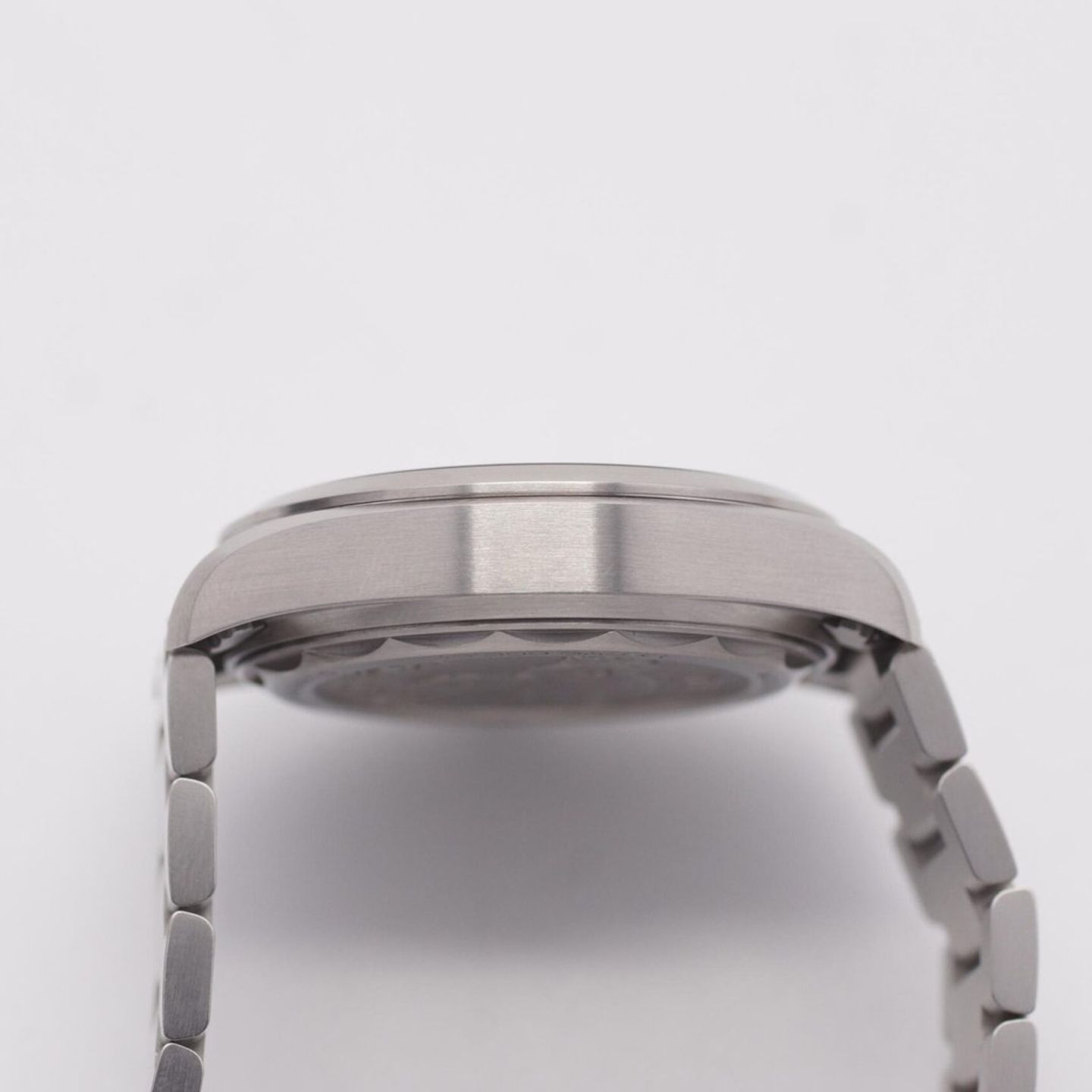 Omega Seamaster Railmaster 220.10.40.20.06.001 - (7/8)