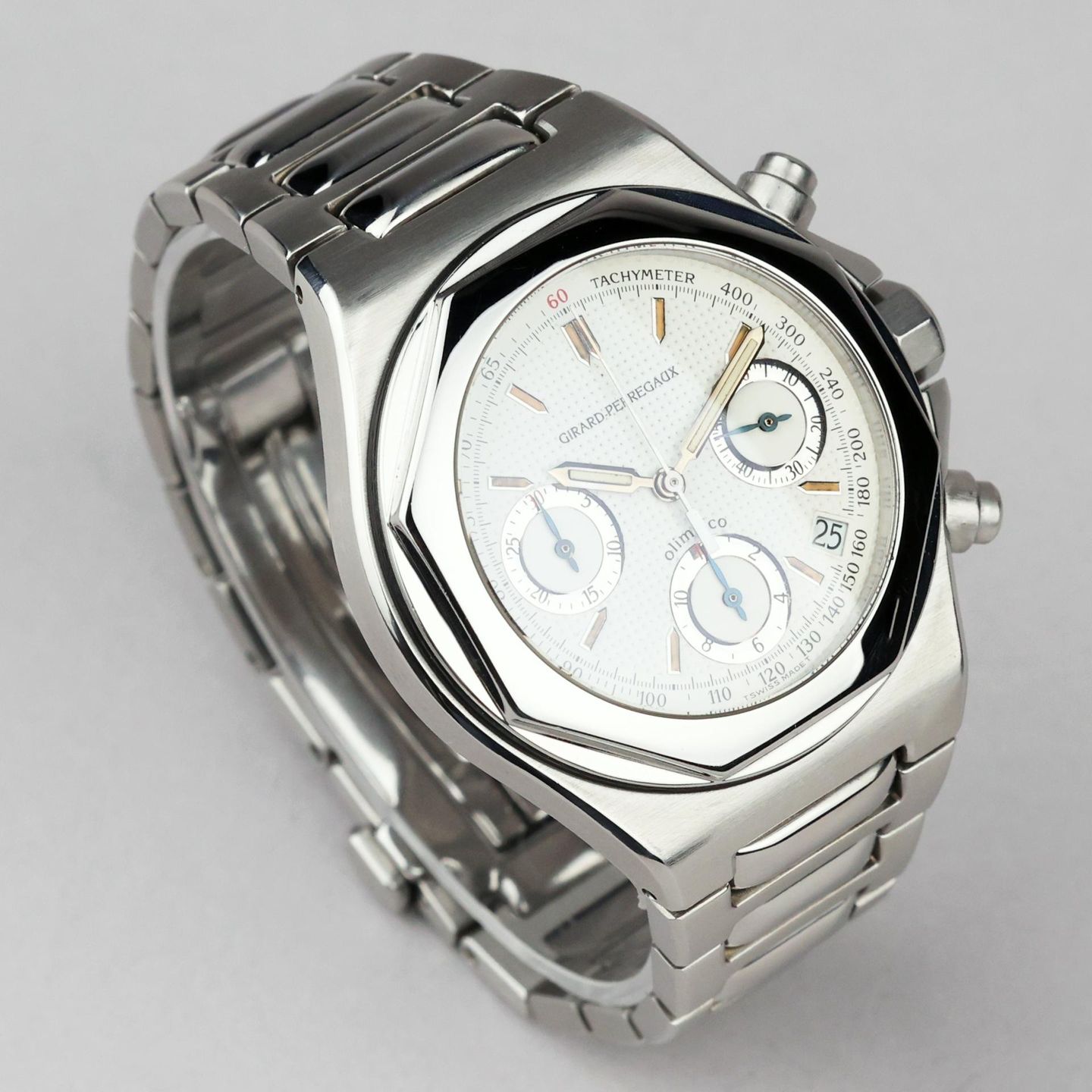 Girard-Perregaux Laureato 8017 - (2/8)