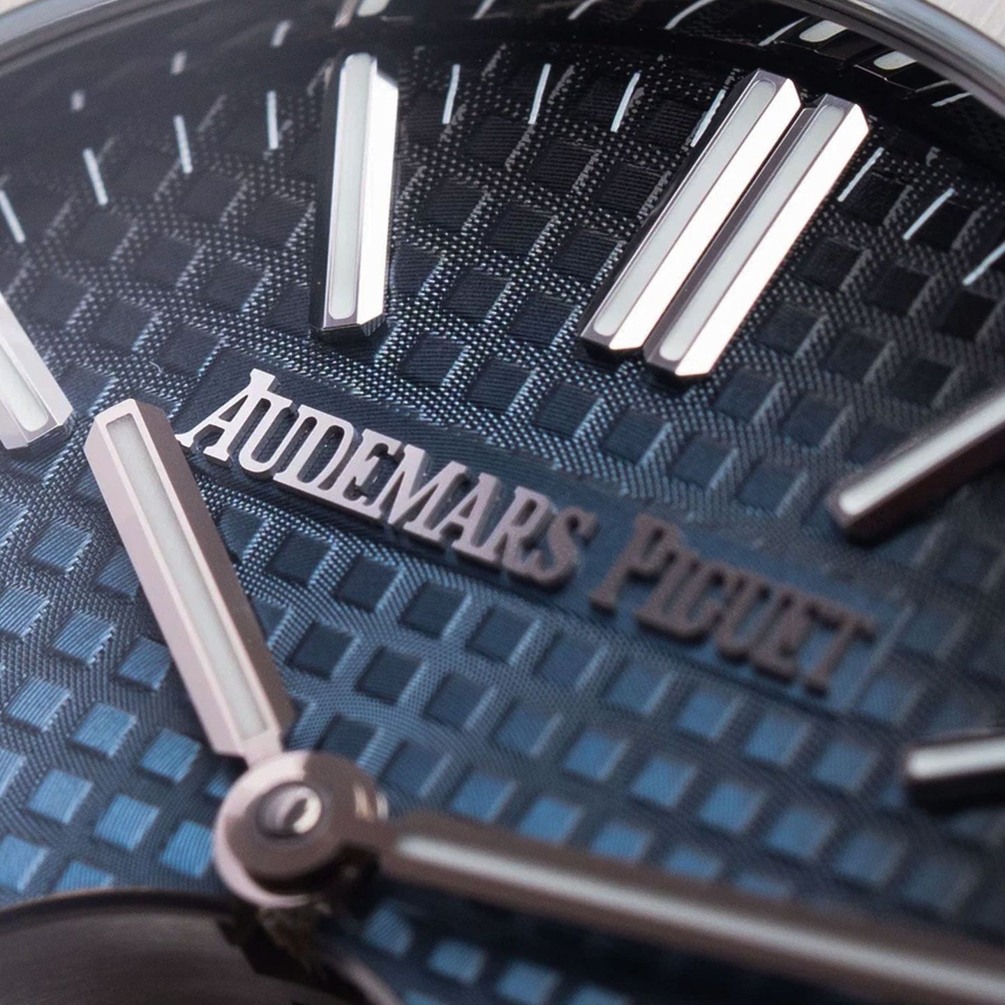 Audemars Piguet Royal Oak Tourbillon 26730ST.OO.1320ST.02 - (3/7)