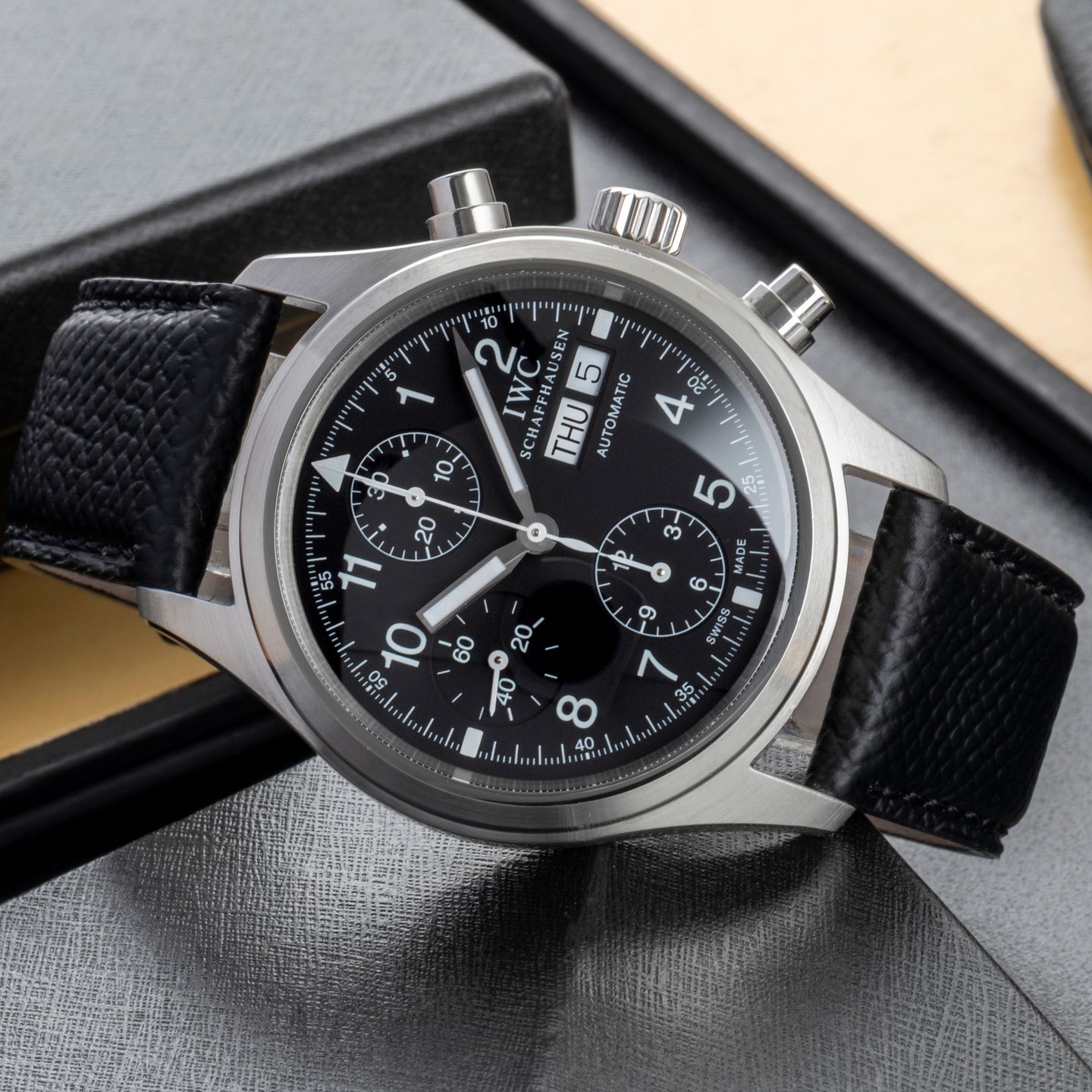 IWC Pilot Chronograph IW370603 - (2/8)
