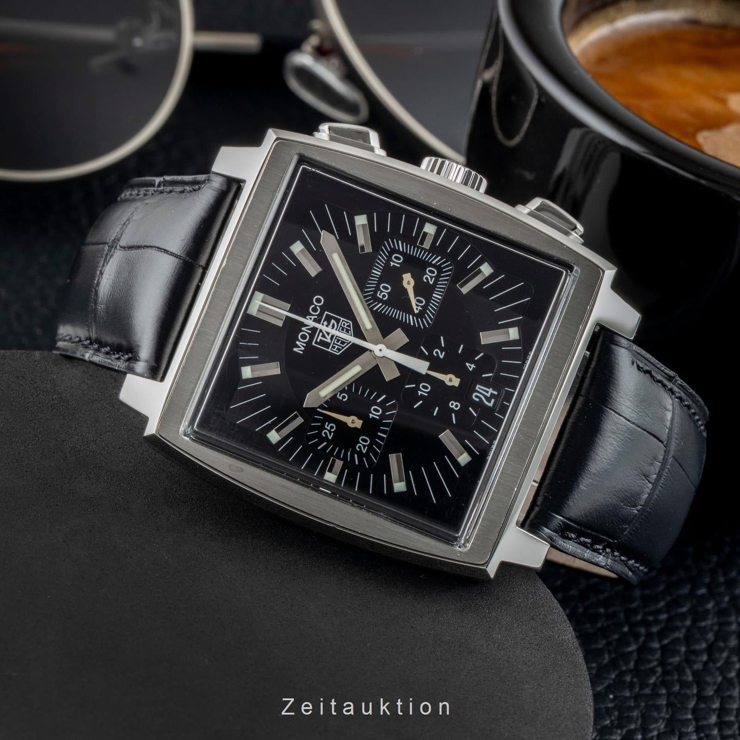 TAG Heuer Monaco CW2111 - (2/8)