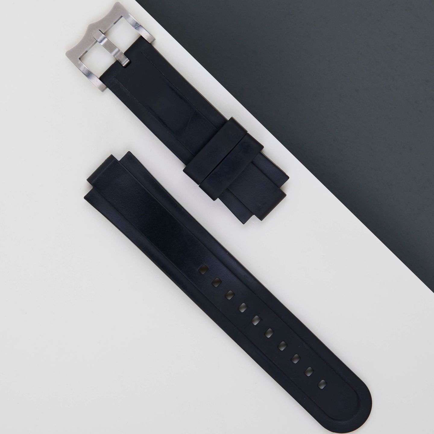 Tudor Pelagos 25600TN (2021) - Black dial 42 mm Titanium case (7/8)