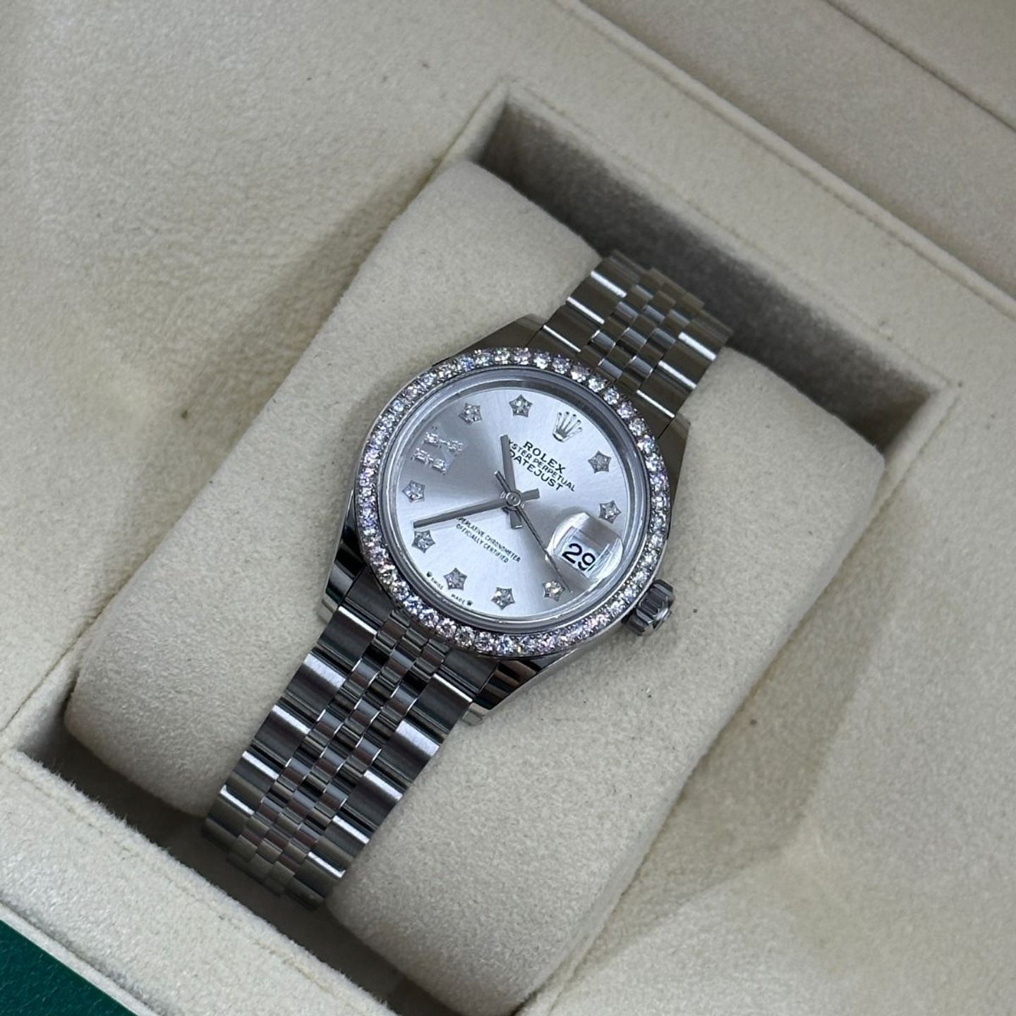 Rolex Lady-Datejust 279384RBR (2024) - Zilver wijzerplaat 28mm Staal (8/8)