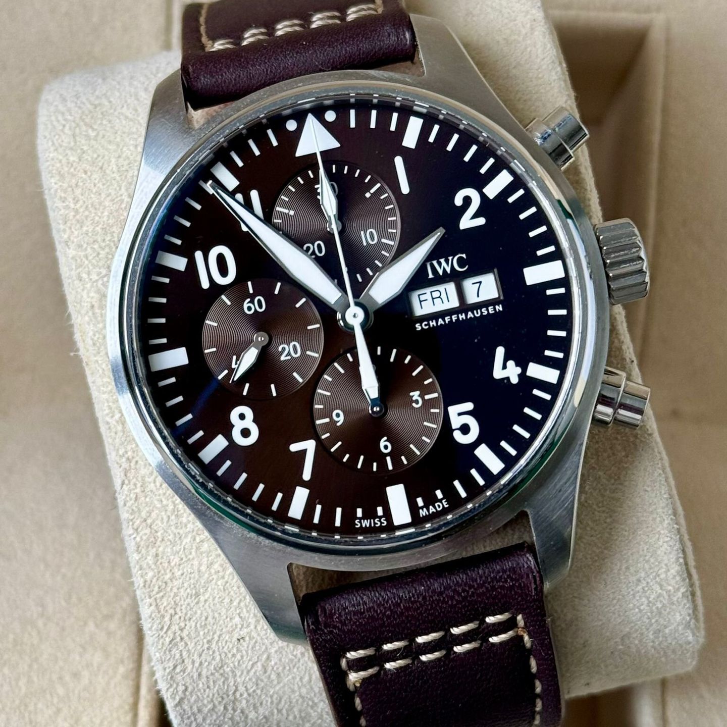 IWC Pilot Chronograph IW377713 (2021) - Brown dial 43 mm Steel case (1/7)