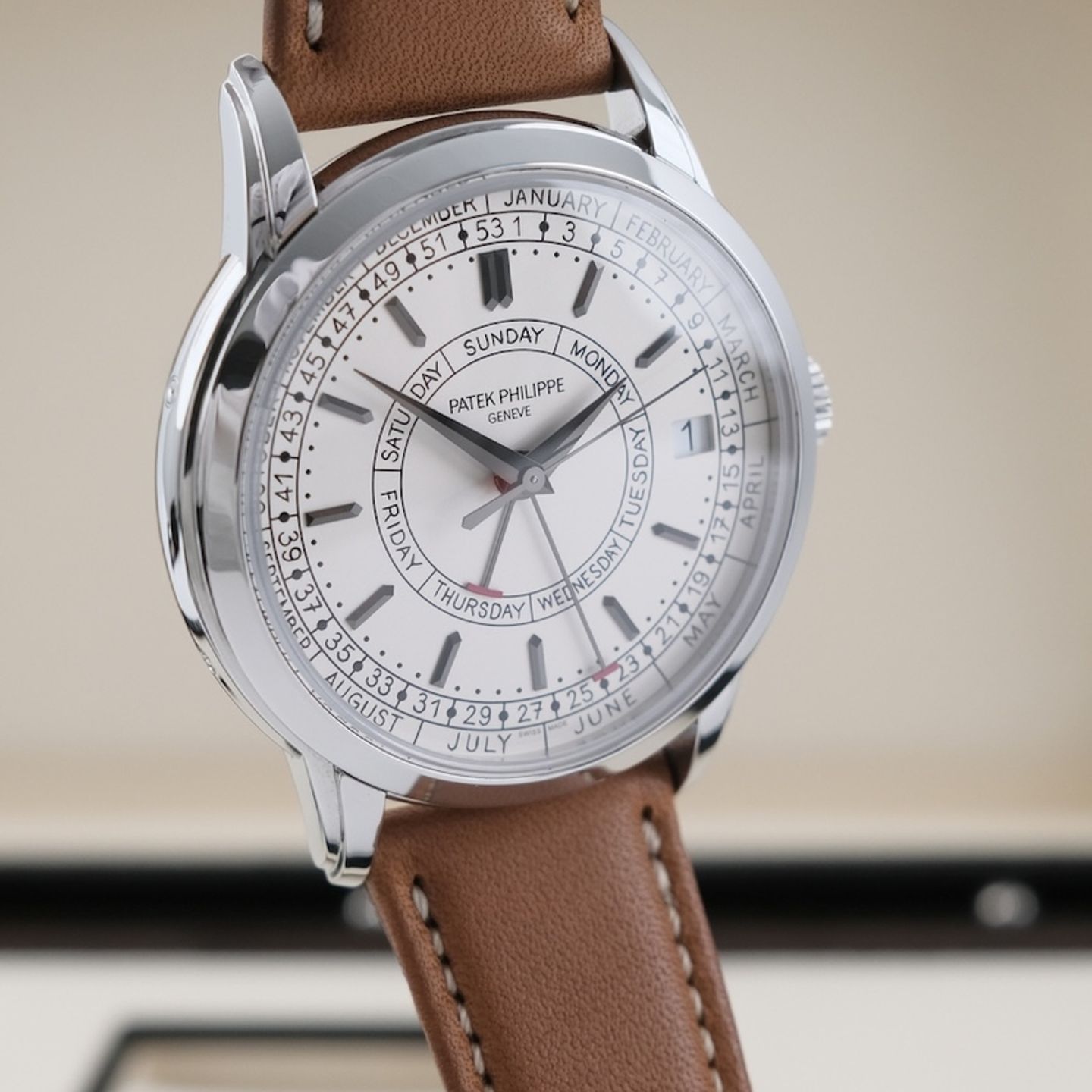 Patek Philippe Calatrava 5212A-001 - (6/8)