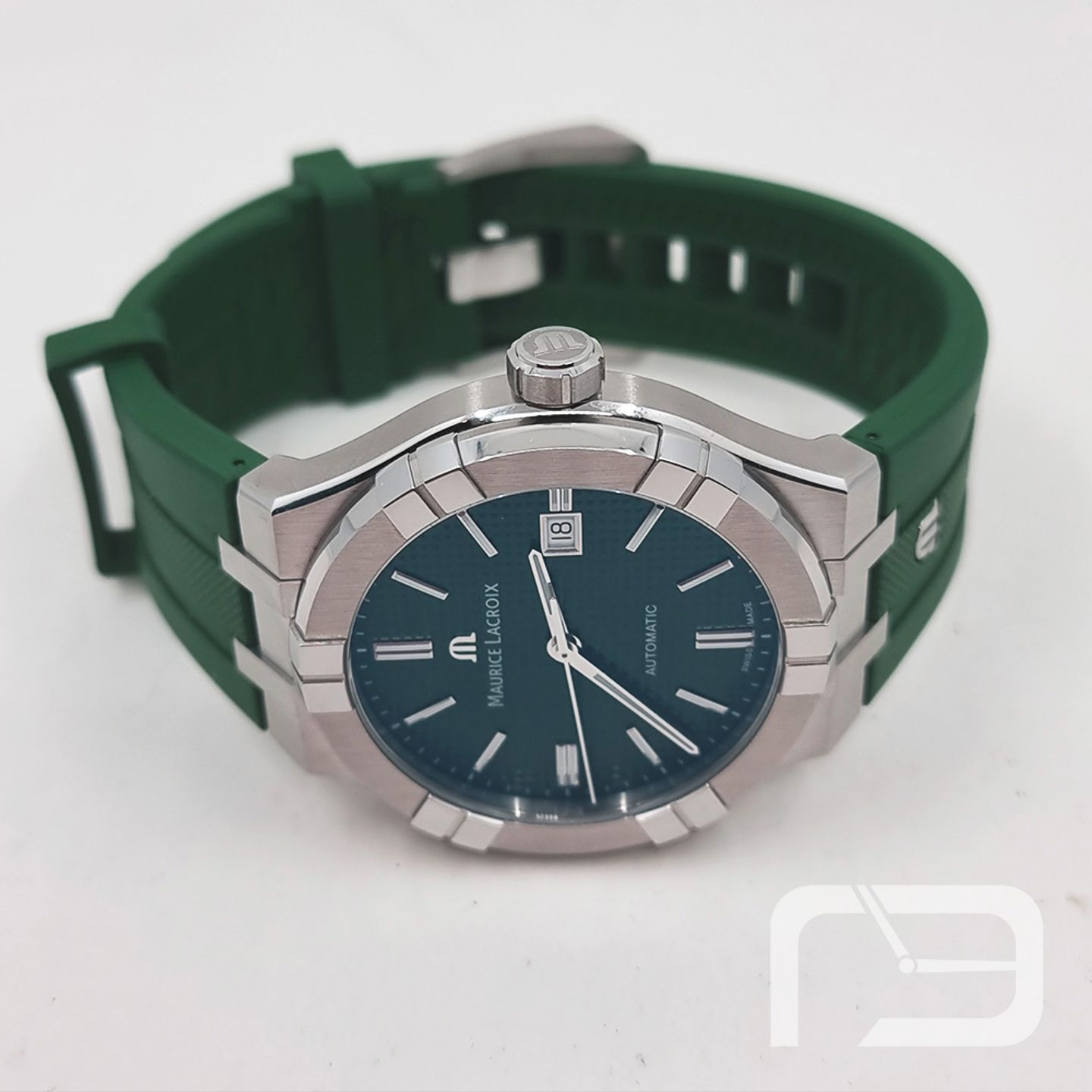 Maurice Lacroix Aikon AI6008-SS00F-630-D - (6/8)