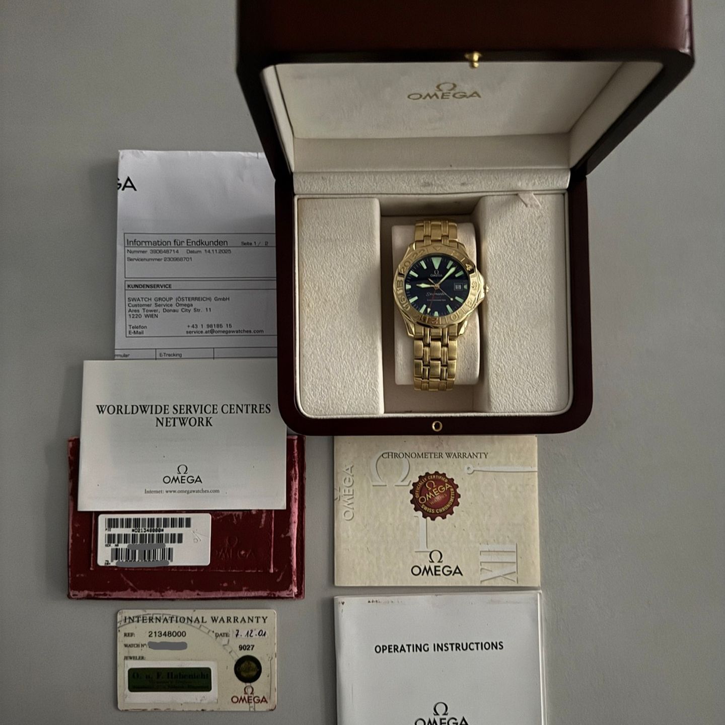 Omega Seamaster Diver 300 M 2134.80.00 (2001) - Blauw wijzerplaat 41mm Geelgoud (2/7)