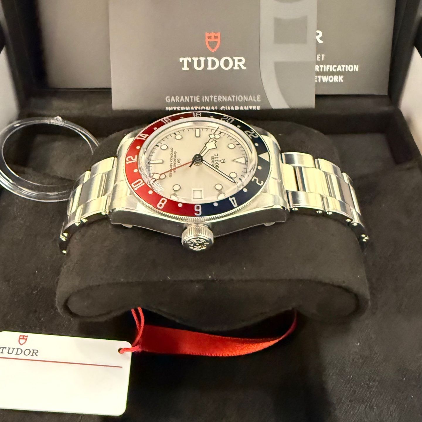 Tudor Black Bay GMT 79830RB (2025) - Wit wijzerplaat 41mm Staal (3/6)