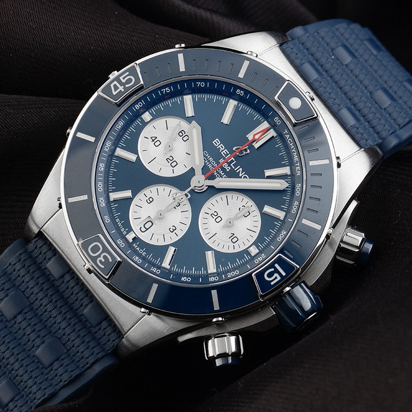 Breitling Chronomat AB0136161C1S1 (2025) - Blue dial 44 mm Steel case (3/7)