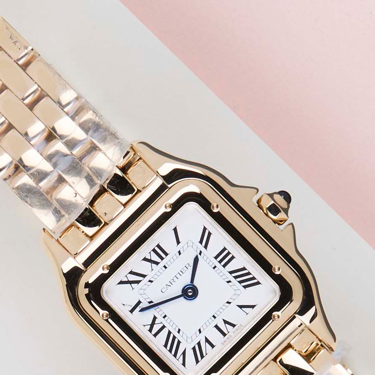 Cartier Panthère WGPN0059 (2026) - White dial 22 mm Yellow Gold case (3/8)