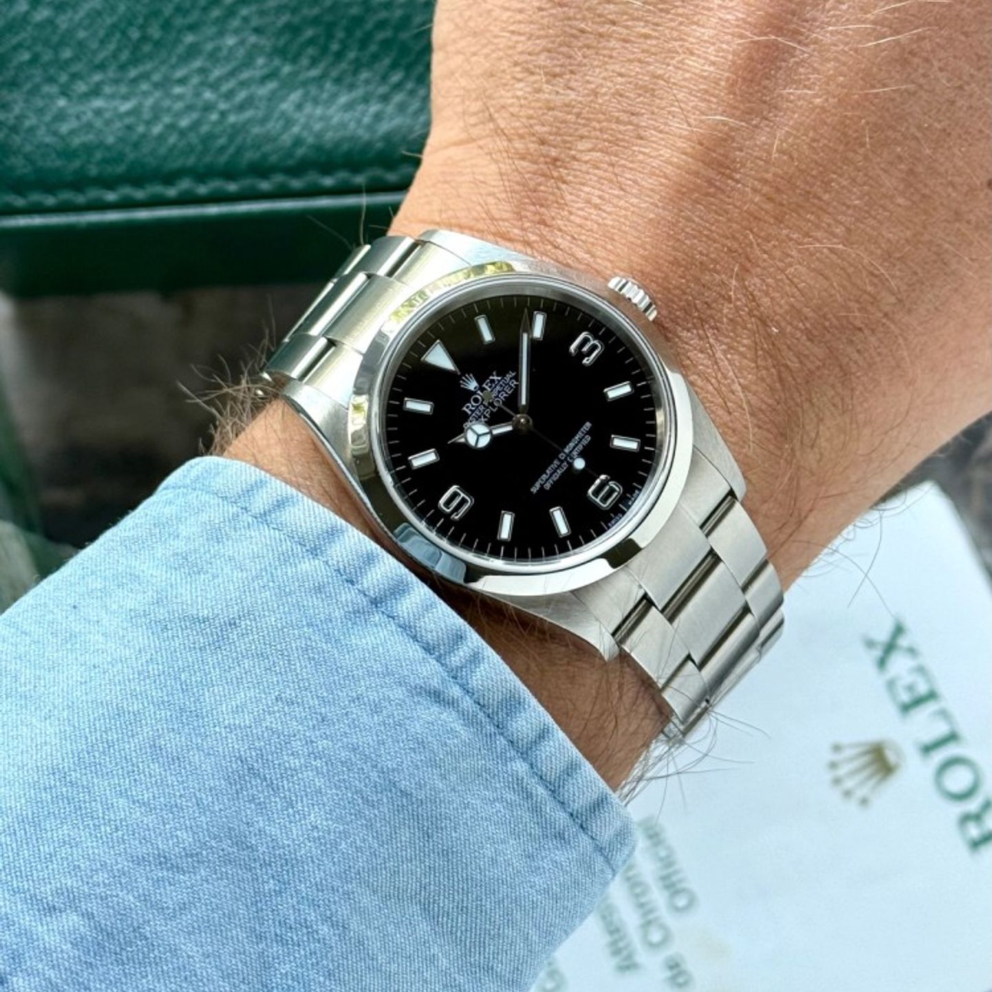 Rolex Explorer 114270 (2004) - Black dial 36 mm Steel case (3/8)