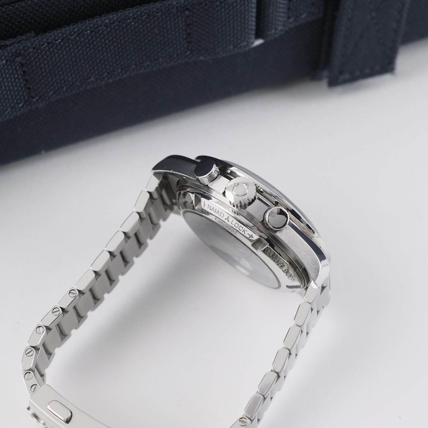 Omega Speedmaster Professional Moonwatch 310.32.42.50.02.001 (2021) - Silver dial 42 mm Steel case (4/8)