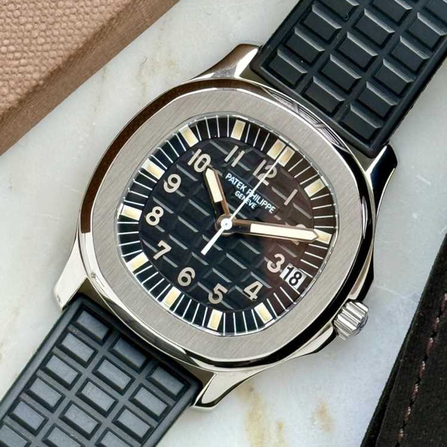 Patek Philippe Aquanaut 5066 (2000) - Zwart wijzerplaat 36mm Staal (8/8)