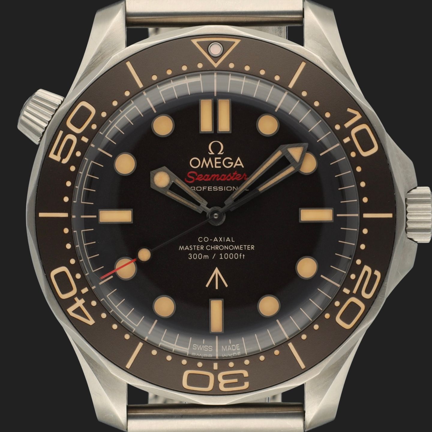 Omega Seamaster Diver 300 M 210.90.42.20.01.001 (2022) - Brown dial 42 mm Titanium case (2/8)