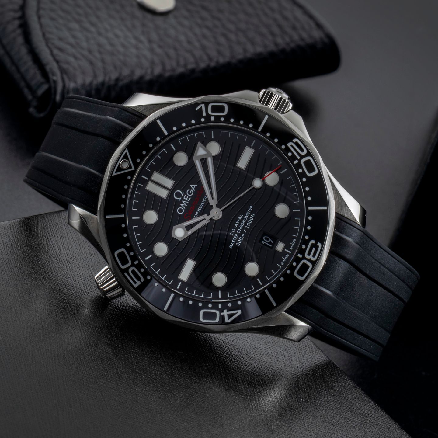 Omega Seamaster Diver 300 M 210.32.42.20.01.001 - (2/8)