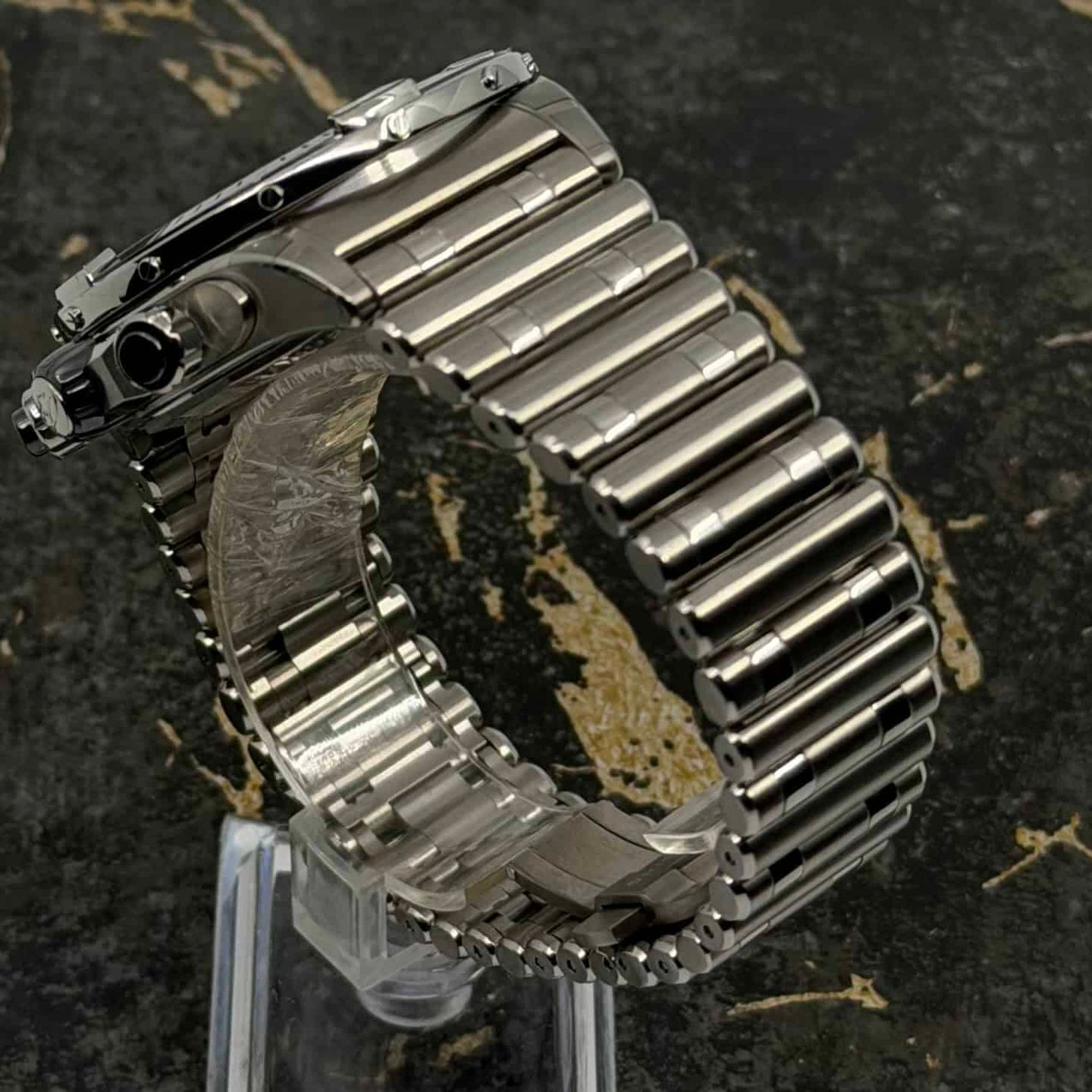 Breitling Super Chronomat EB0136251M1E1 (2026) - 44mm Titanium (6/8)