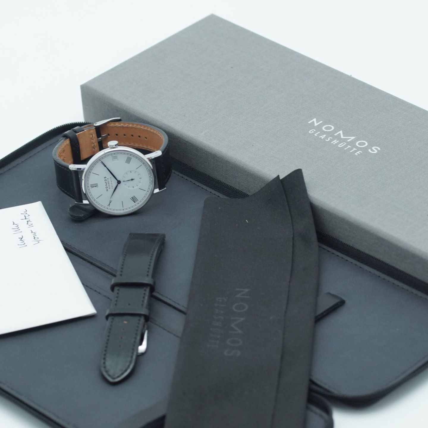 NOMOS Tangente Neomatik 175 (2020) - Zilver wijzerplaat 35mm Staal (2/8)