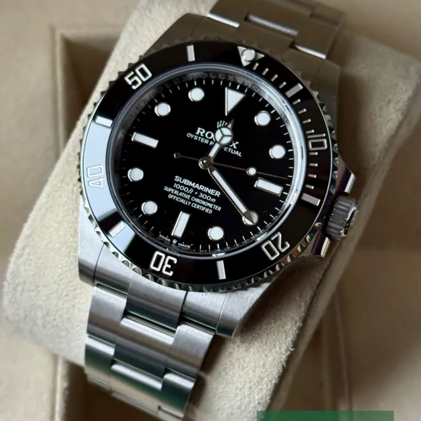 Rolex Submariner No Date 124060 - (3/7)