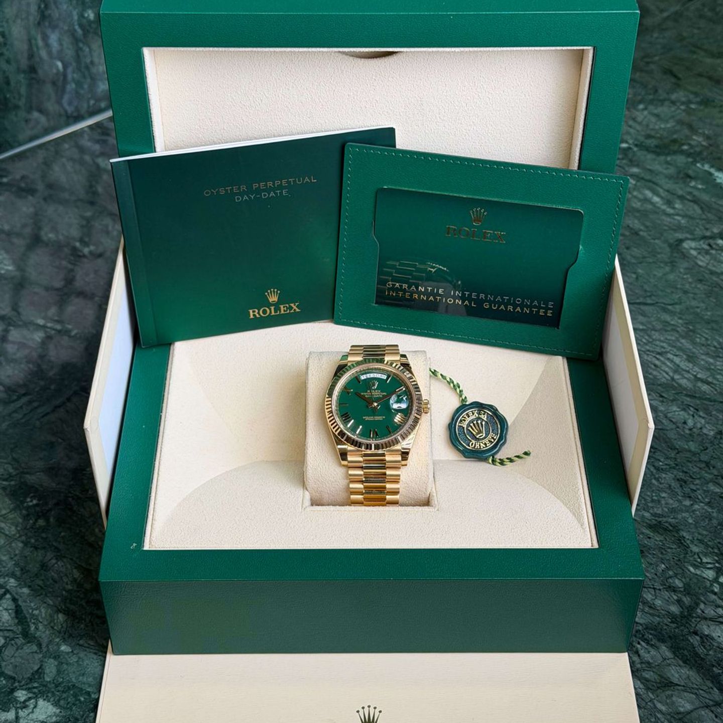 Rolex Day-Date 40 228238 - (2/7)