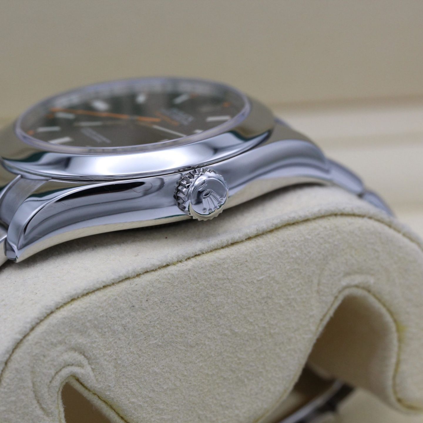 Rolex Milgauss 116400 (2014) - Black dial 40 mm Steel case (8/8)
