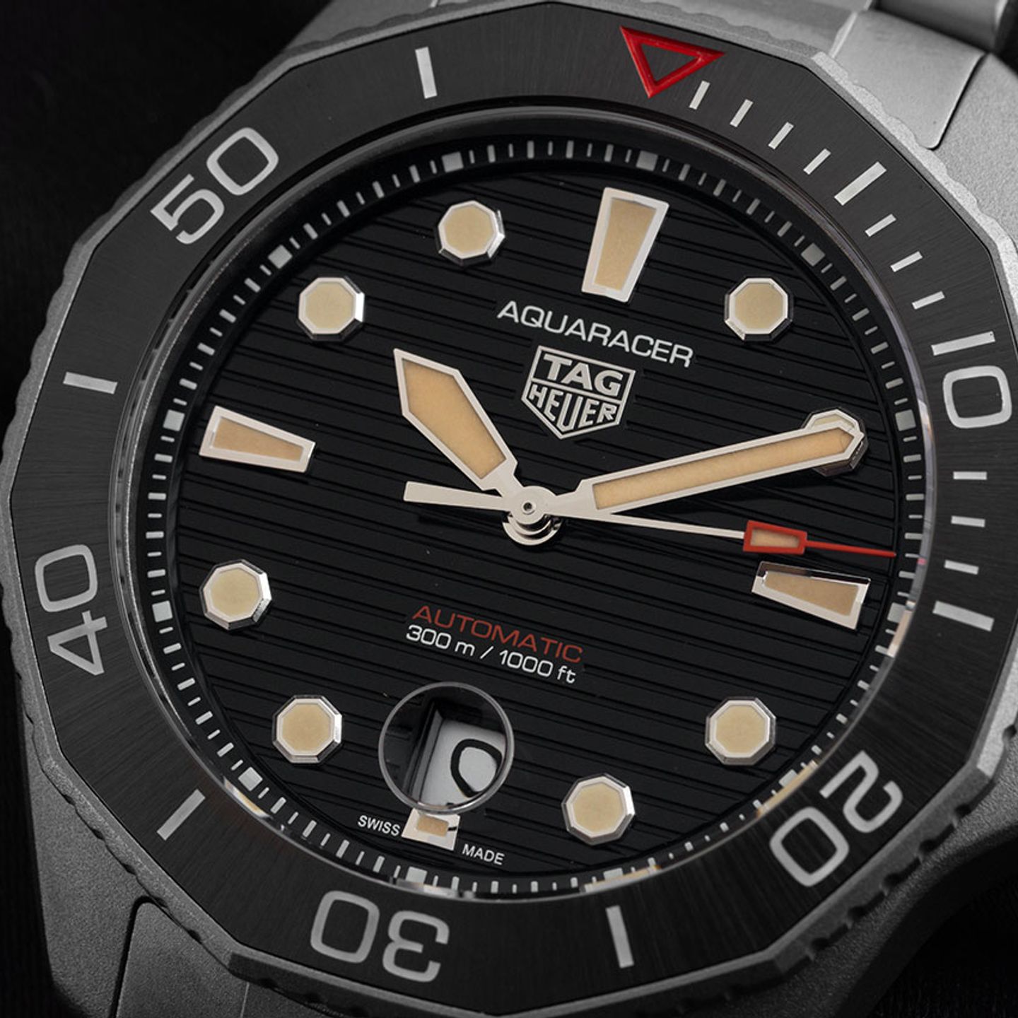 TAG Heuer Aquaracer WBP208D.BF0631 (2025) - Black dial 43 mm (3/7)