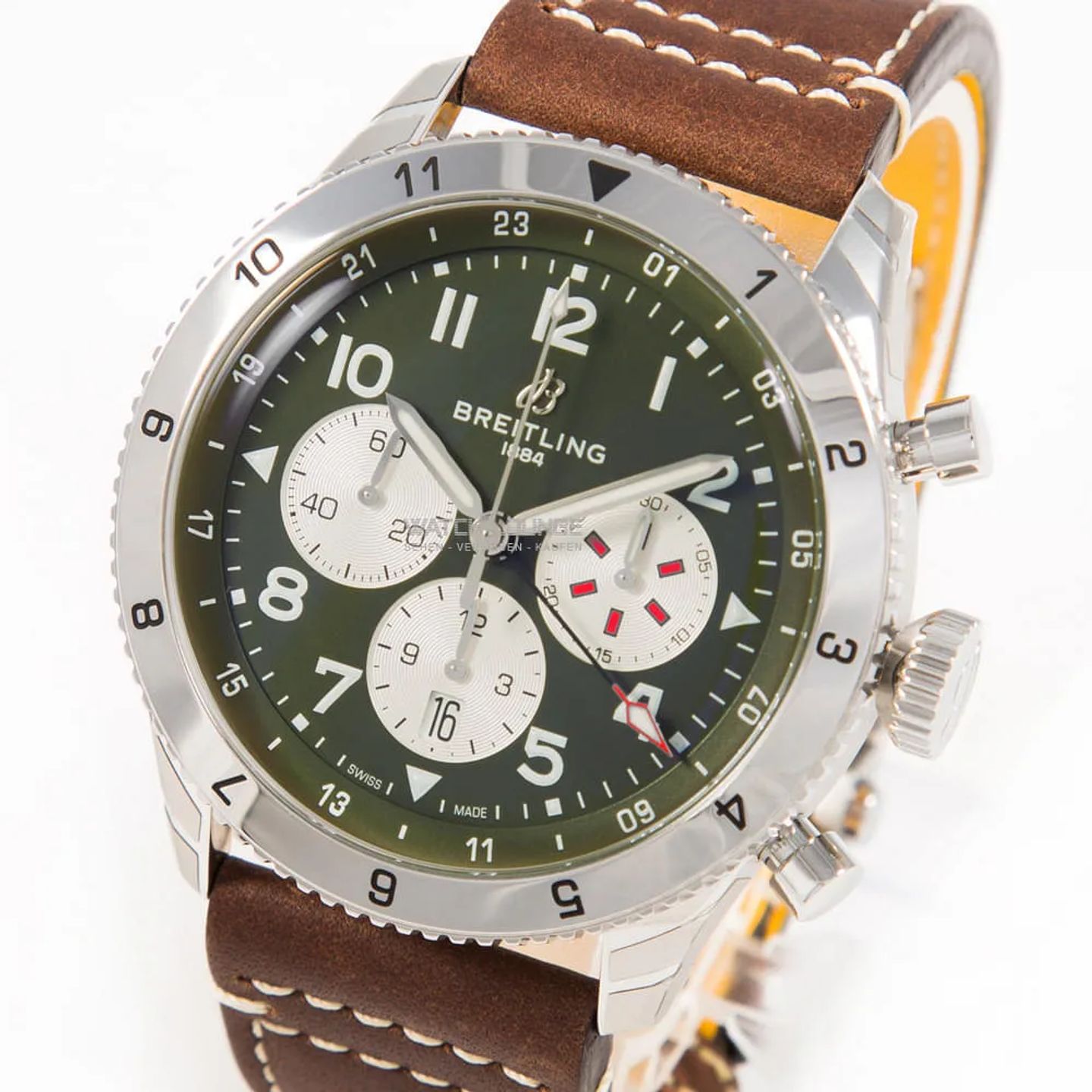 Breitling Super Avi AB04452A1L1X1 (2025) - Green dial 46 mm Steel case (1/8)