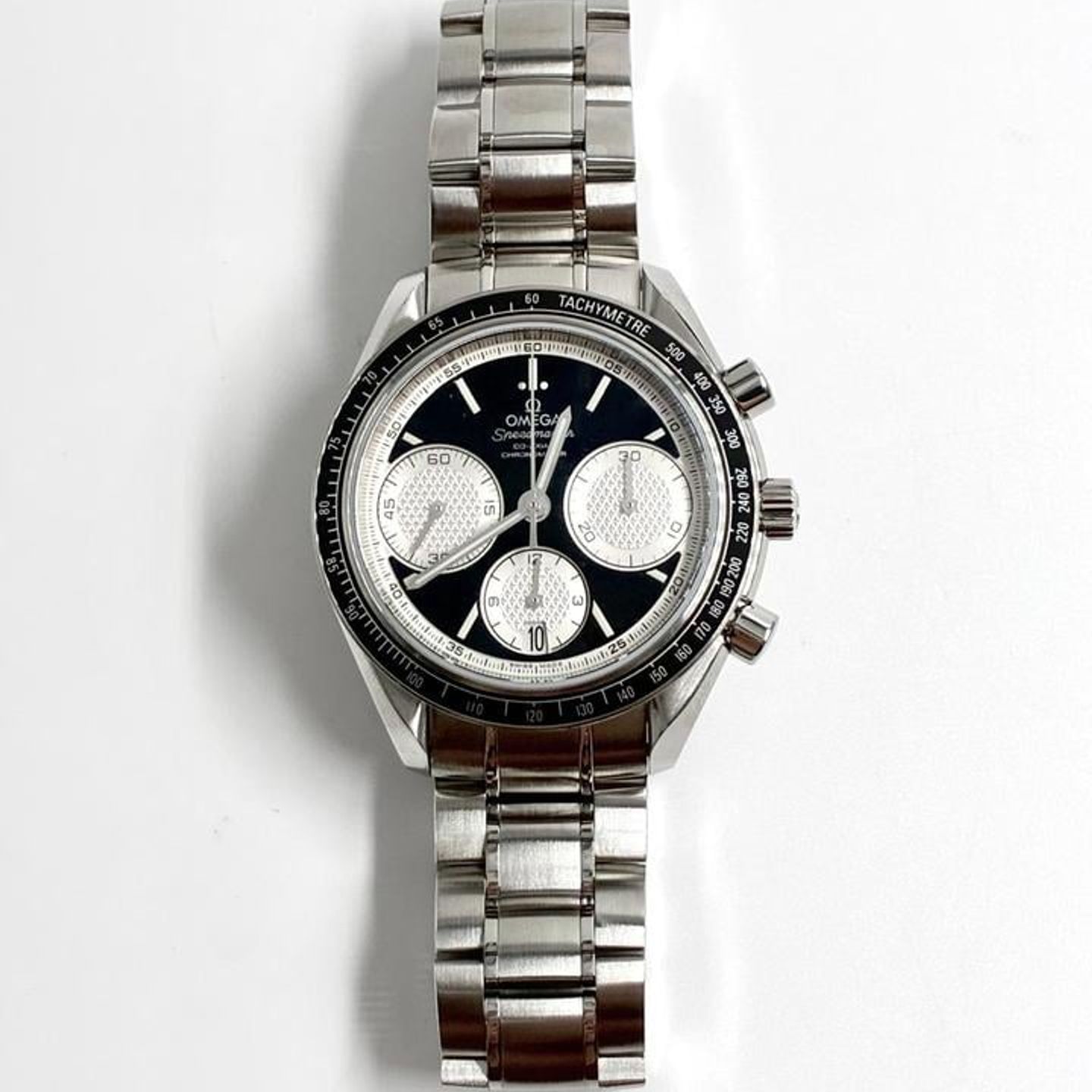 Omega Speedmaster Racing 326.30.40.50.01.002 (2026) - Black dial 40 mm Steel case (4/10)