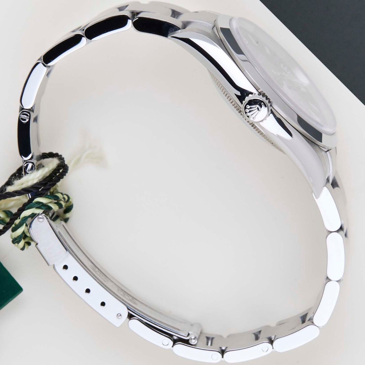 Rolex Explorer 114270 - (7/8)